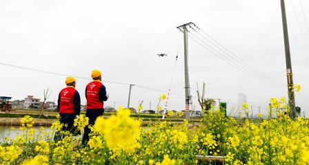 國網(wǎng)余姚市供電公司:&ldquo;紅馬甲&rdquo;為&ldquo;送農(nóng)業(yè)科技下鄉(xiāng)&rdquo;保駕護(hù)航